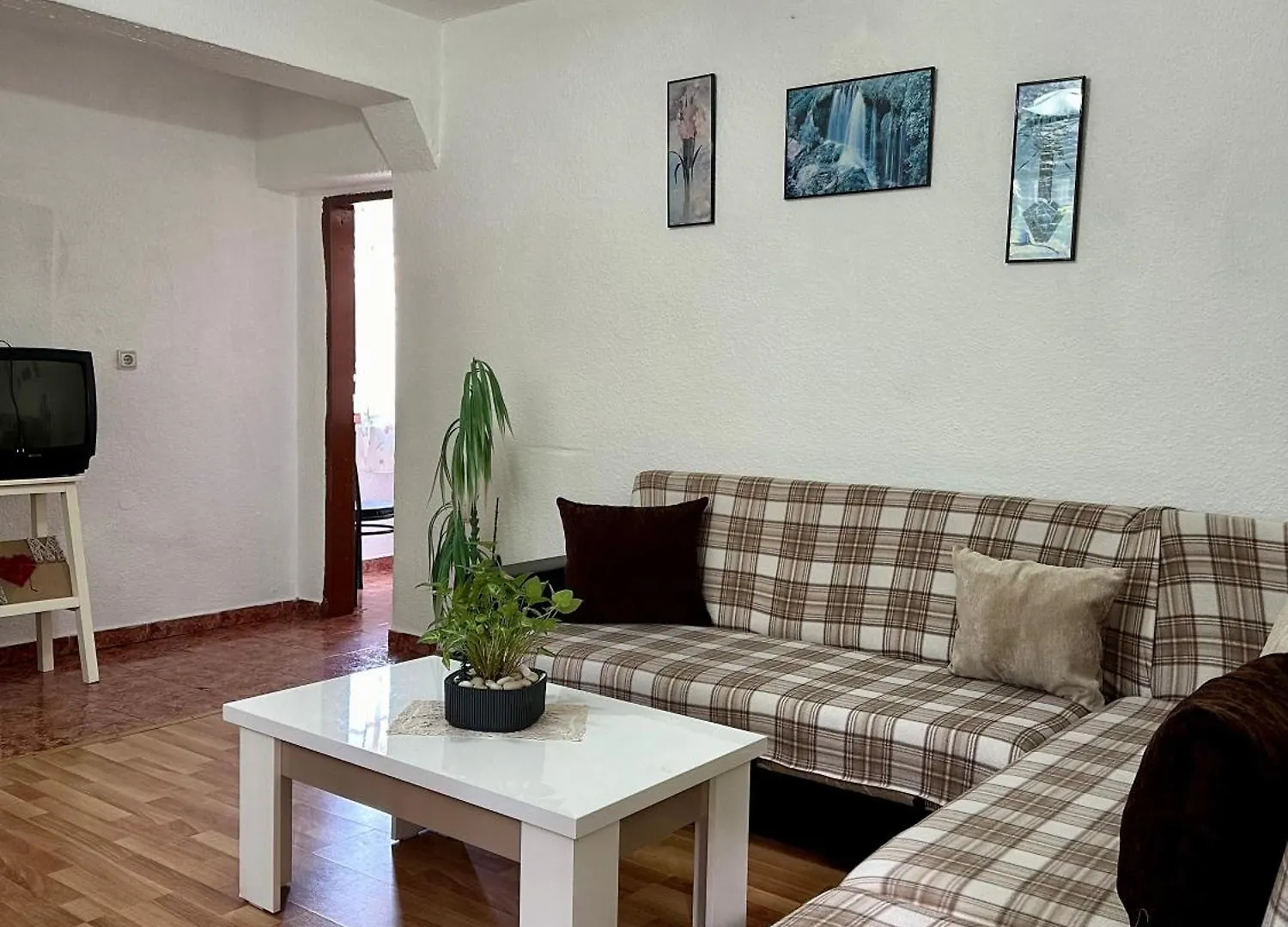 Jea House Apartment Pogradec 0*,